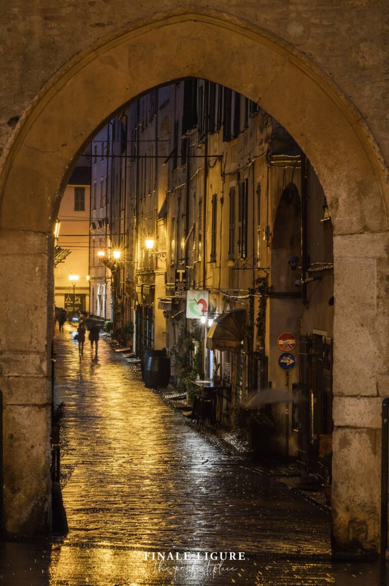 Storie notturne in Convento