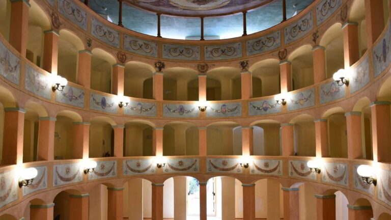 Apertura al pubblico del Teatro Aycardi