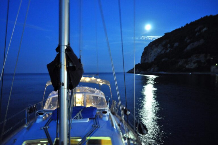 Cena in barca a vela –  VELAMANIA