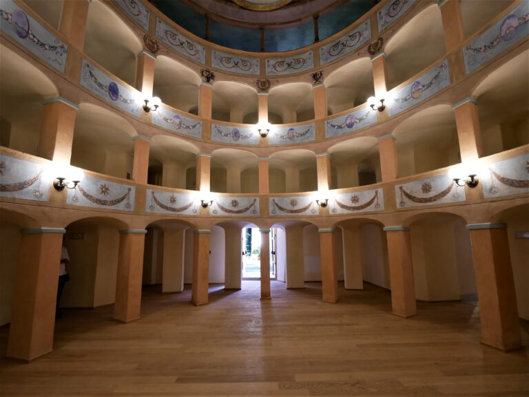 Apertura al pubblico del Teatro Aycardi