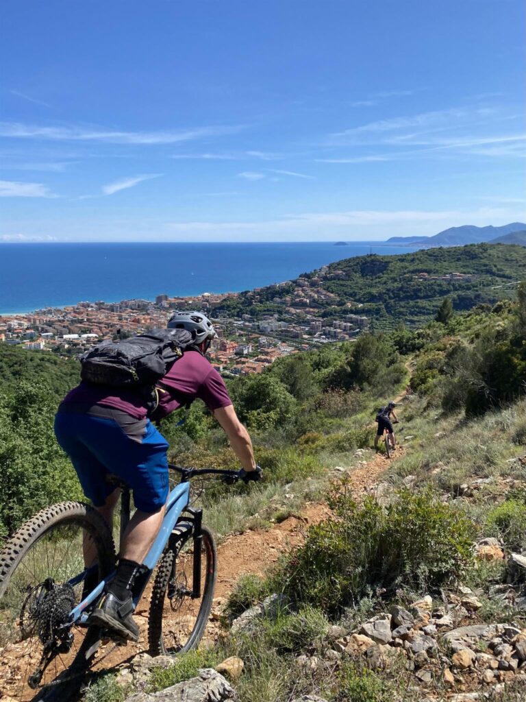 Tour Guidato Mezza Giornata – JUST RIDE FINALE
