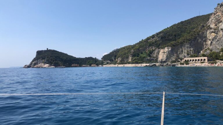 Relax in barca a vela – OUTDOOR ACTIVITY