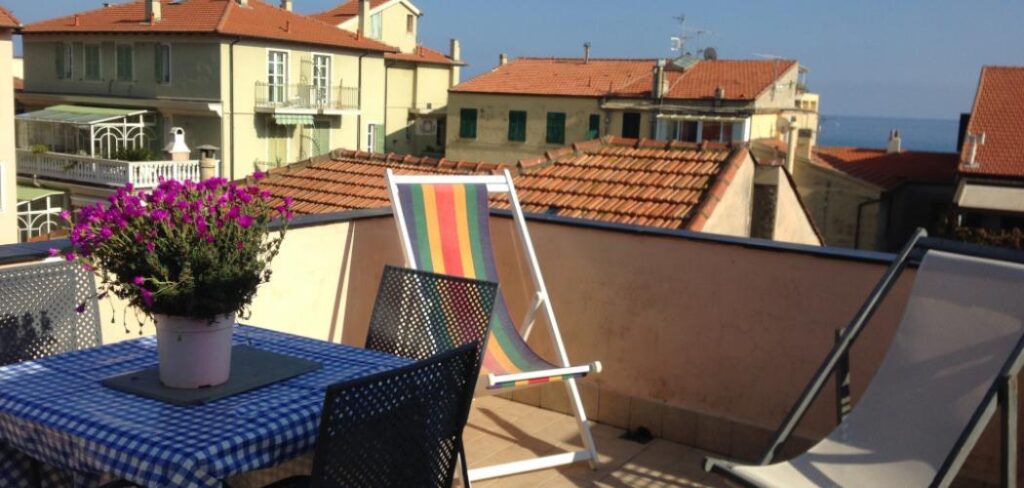 AUT Appartamento FinaleMarina